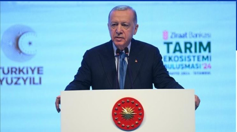 Cumhurbaşkanı Erdoğan: İran Cumhurbaşkanı, kardeşim Reisi'nin helikopter kazası geçirmiş olması bizleri derinden üzdü
